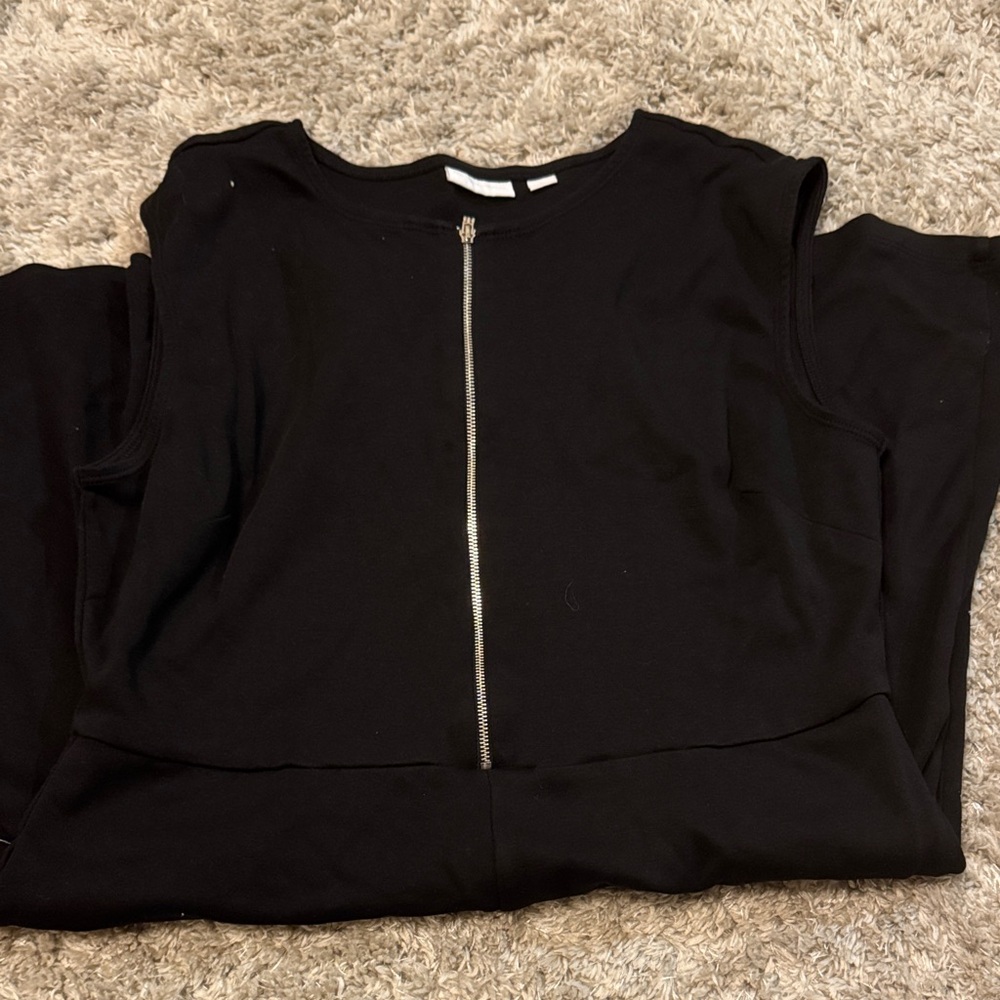 Black Sleeveless dress with Zipper